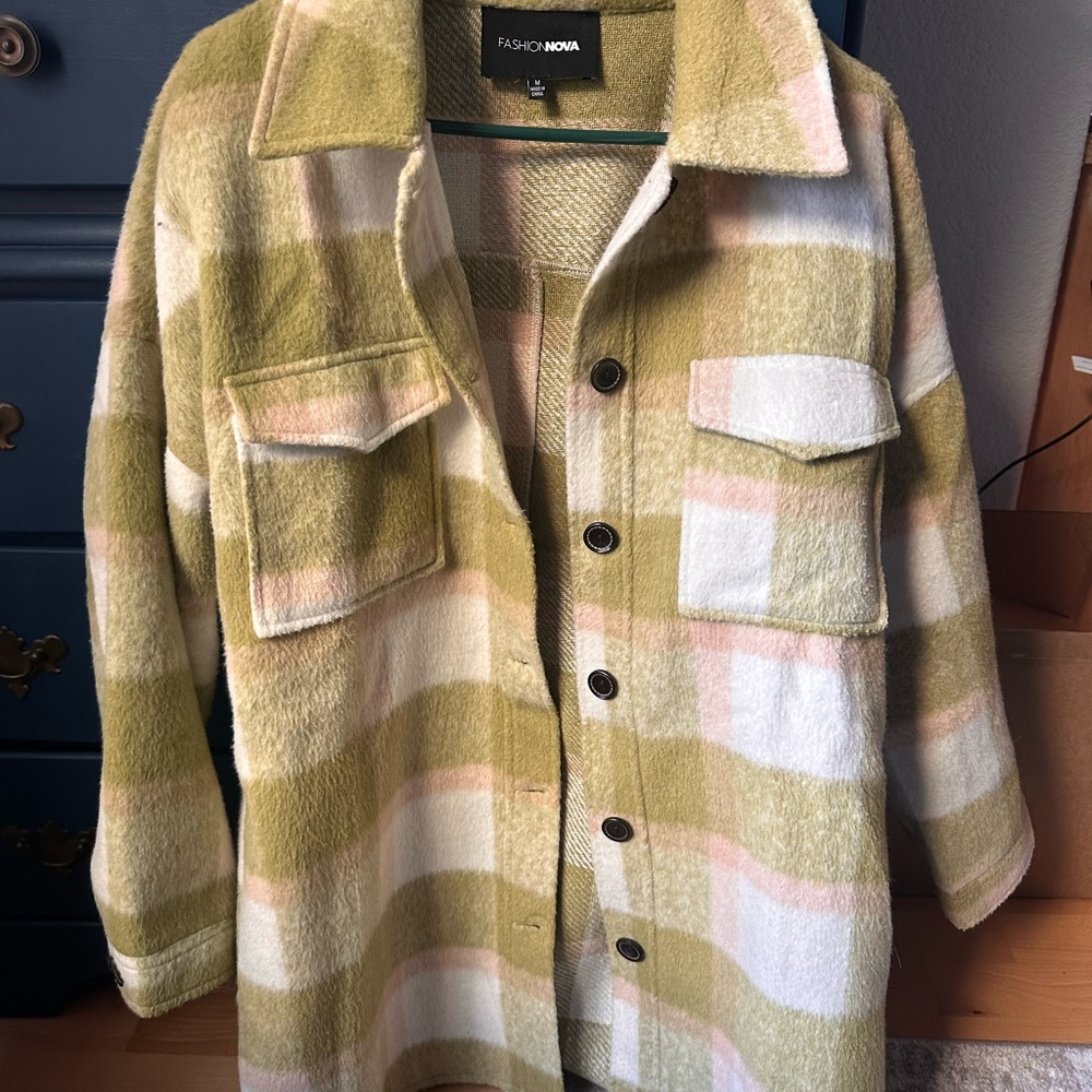 Fashion Nova Women's Checkered Teddy Jacket - Olive and Cream